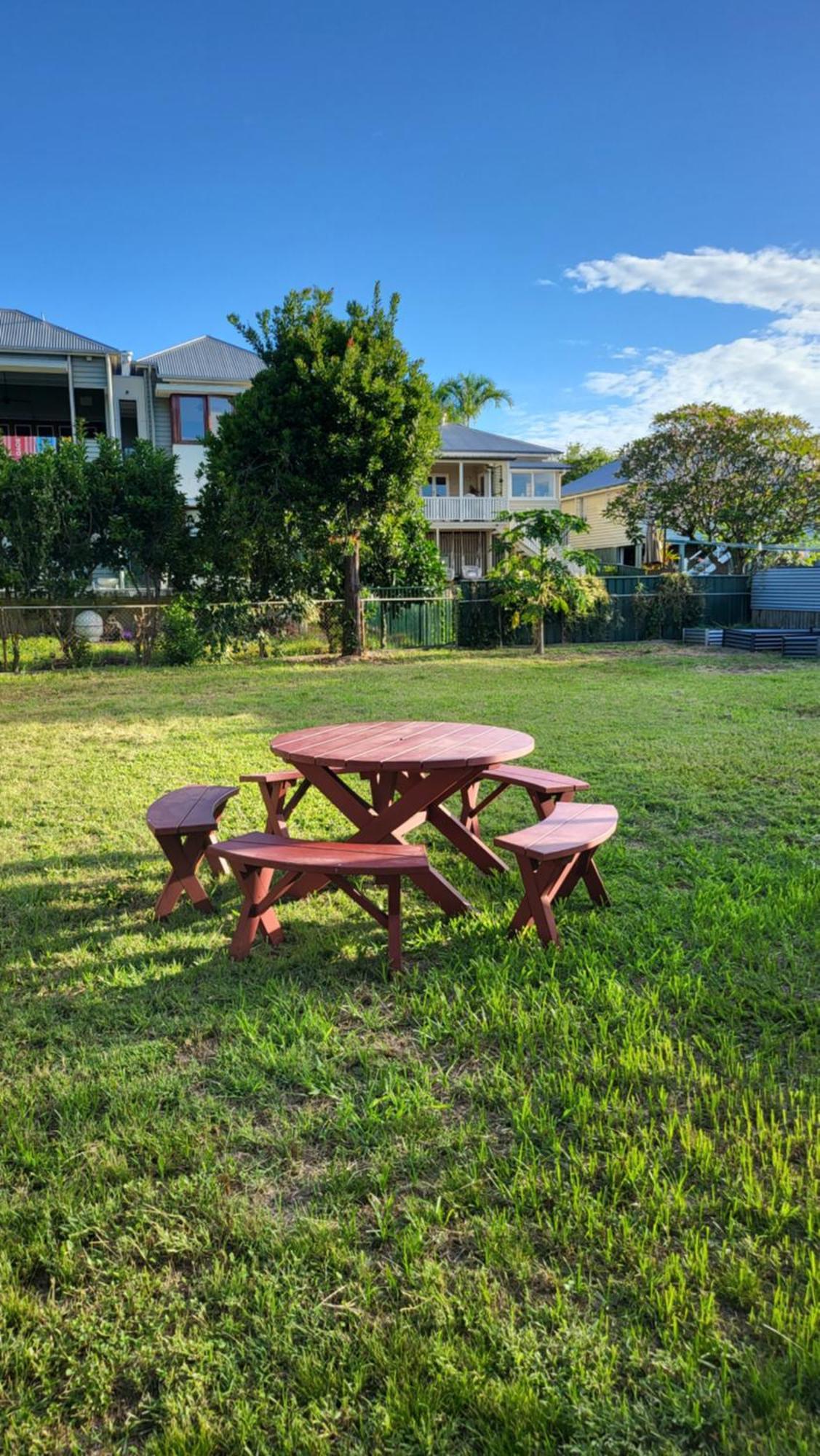 Urban Riverside Rest Brisbane Exterior photo